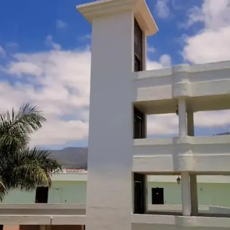 Sunny Breeze * Los Cristianos